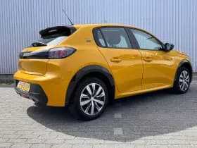 Peugeot e-208 thumbnail 5