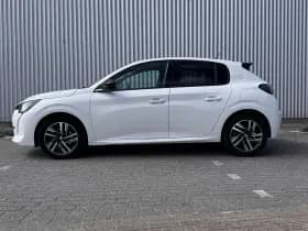 Peugeot 208 thumbnail 2