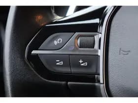 Peugeot 208 thumbnail 21