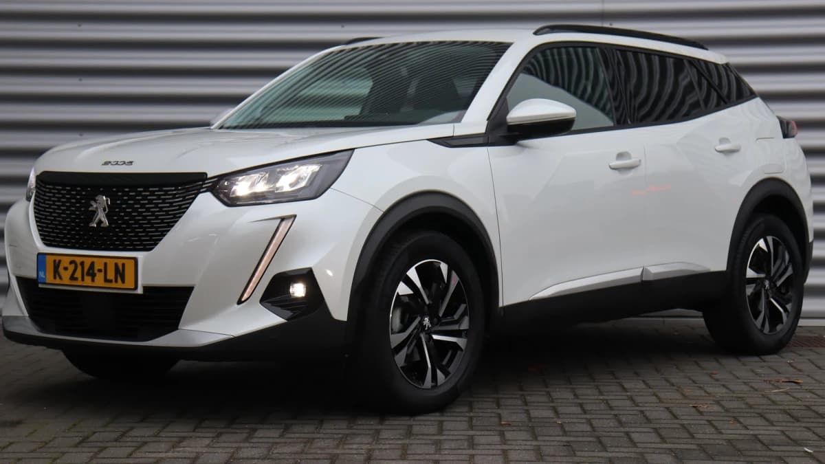 Peugeot 2008 — foto 1