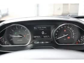 Peugeot 2008 thumbnail 24