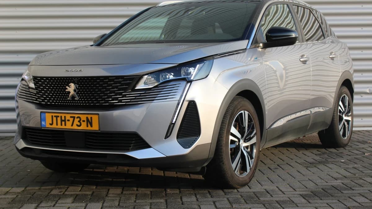Peugeot 3008 — foto 1