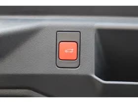 Peugeot E-5008 thumbnail 18
