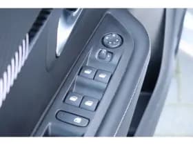Peugeot 208 thumbnail 18
