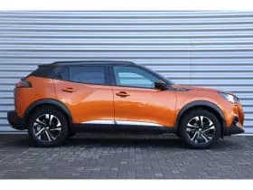 Peugeot 2008 thumbnail 3