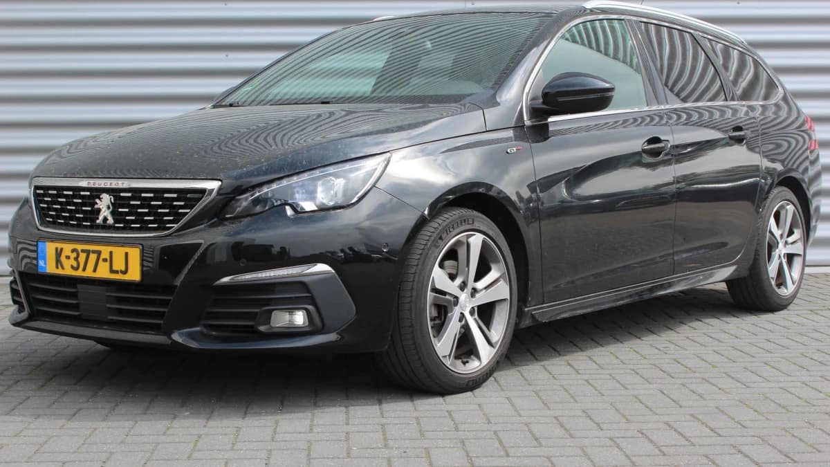 Peugeot 308 — foto 1