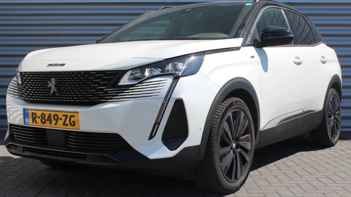 Peugeot 3008 — foto 1