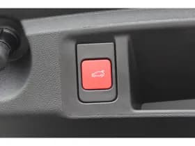 Peugeot e-308 thumbnail 16