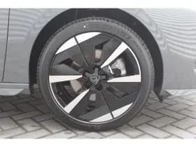 Peugeot e-308 thumbnail 10