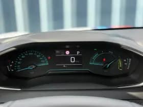 Peugeot 208 thumbnail 24