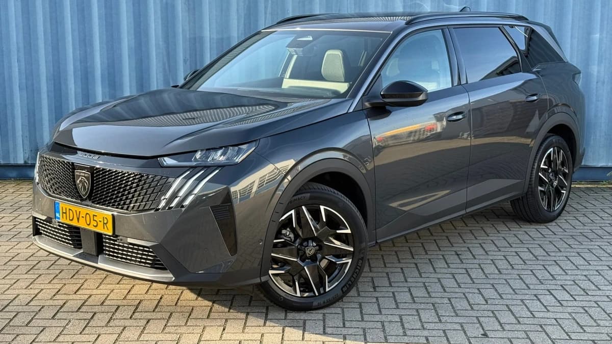Peugeot 5008 — foto 1