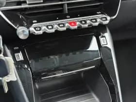 Peugeot 208 thumbnail 27