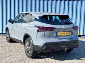 Nissan Qashqai thumbnail 3