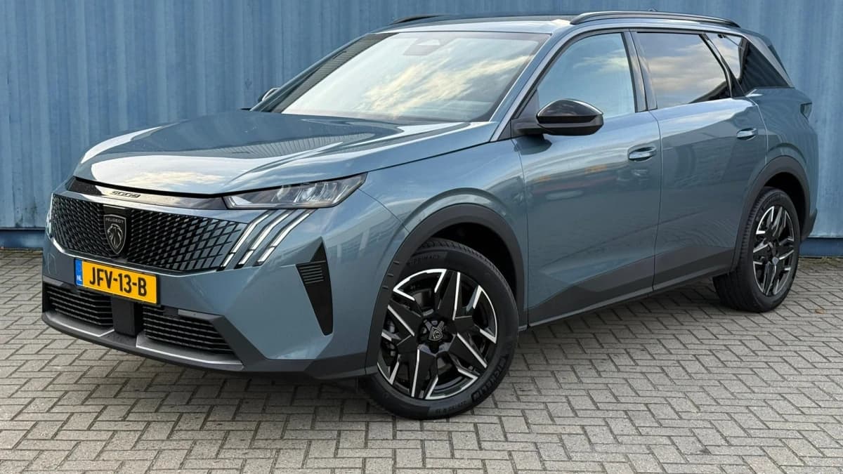 Peugeot 5008 — foto 1