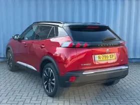Peugeot e-2008 thumbnail 3
