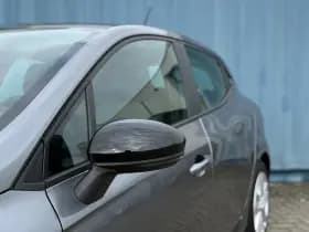 Renault Clio thumbnail 11