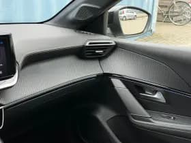 Peugeot 208 thumbnail 26