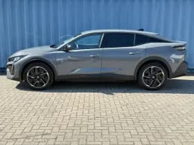 Peugeot e-408 thumbnail 2