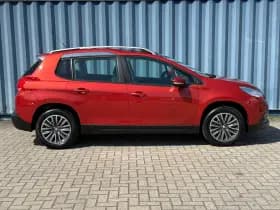 Peugeot 2008 thumbnail 6