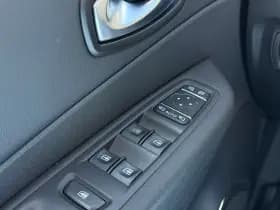Renault Captur thumbnail 31