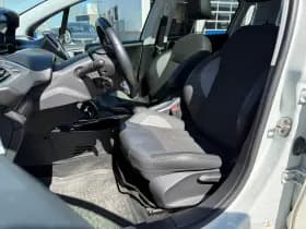 Peugeot 2008 thumbnail 13