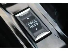 Peugeot e-208 thumbnail 16