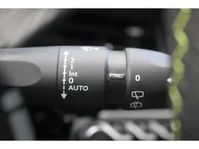 Peugeot e-208 thumbnail 22