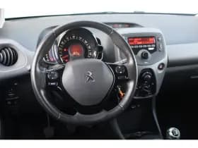 Peugeot 108 thumbnail 3