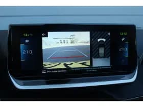 Peugeot e-208 thumbnail 16