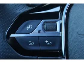 Peugeot e-208 thumbnail 19