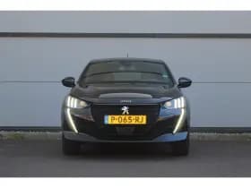 Peugeot e-208 thumbnail 7