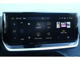 Peugeot e-2008 thumbnail 25