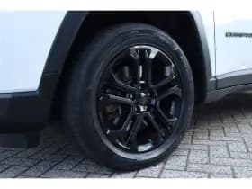 Jeep Compass thumbnail 9