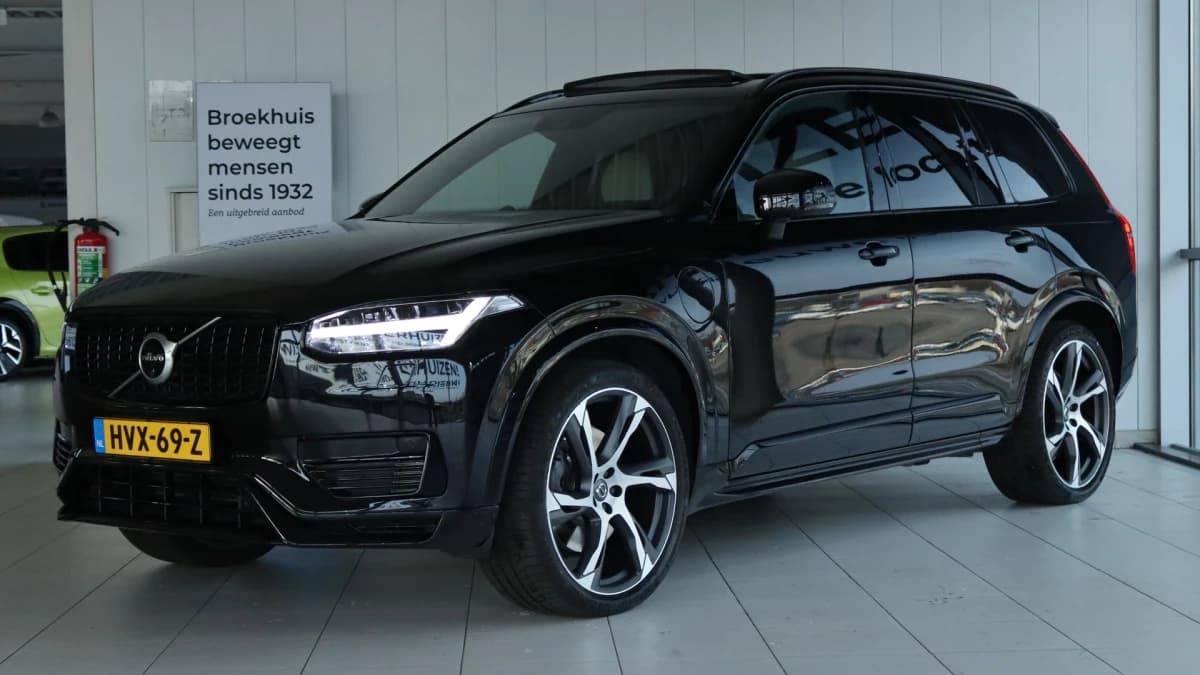 Volvo XC90 — foto 1
