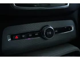 Volvo XC90 thumbnail 35
