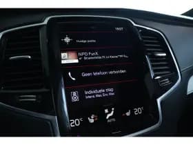 Volvo XC90 thumbnail 37