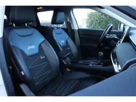 Jeep Compass thumbnail 3