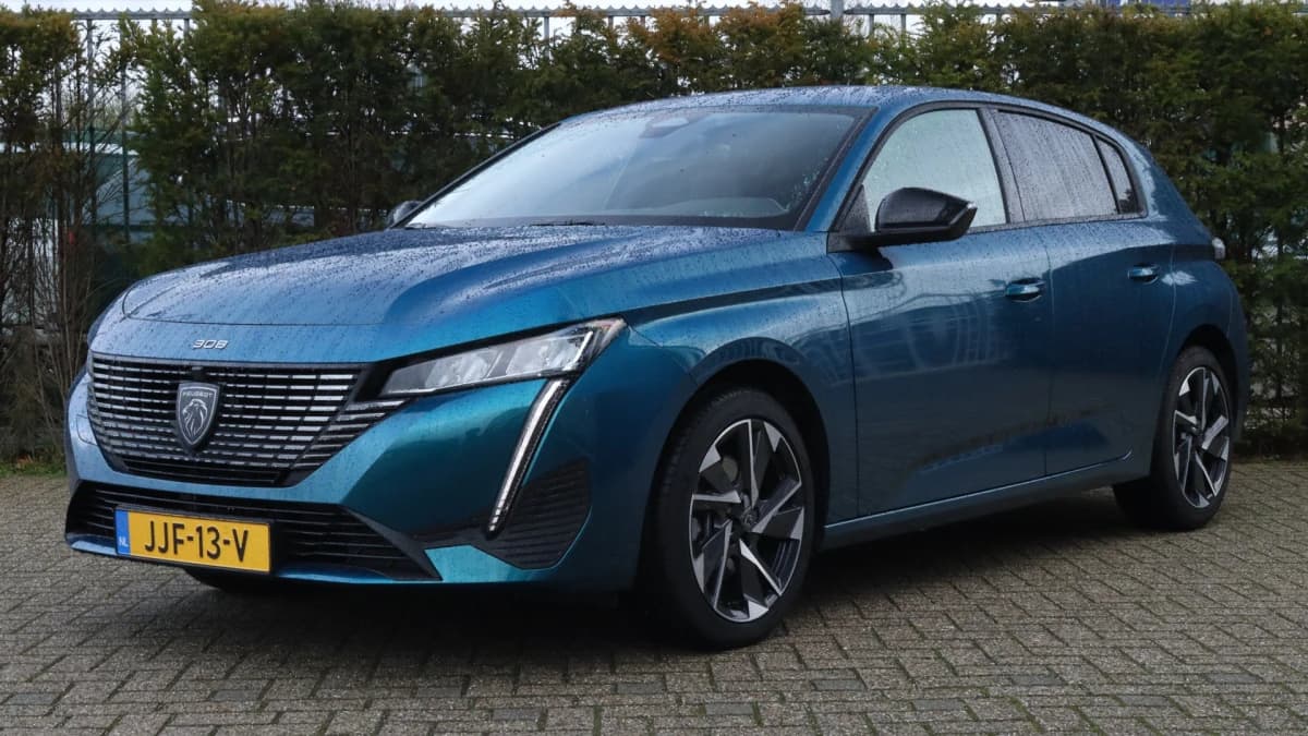 Peugeot 308 — foto 1