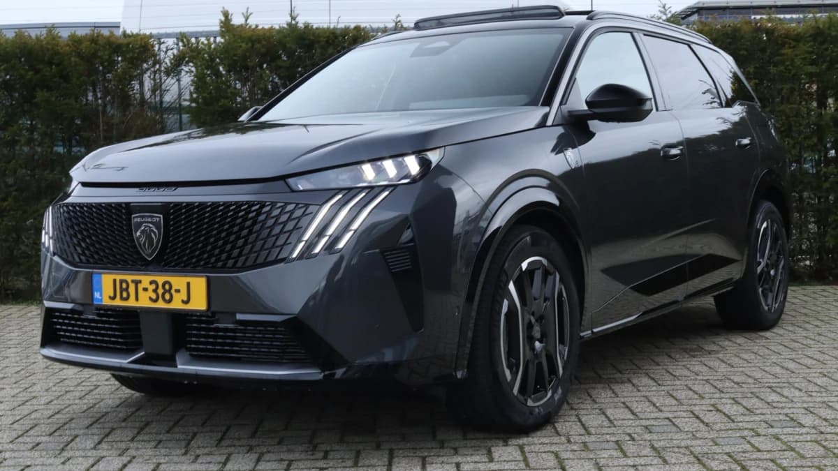 Peugeot E-5008 — foto 1