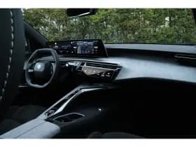 Peugeot E-5008 thumbnail 4
