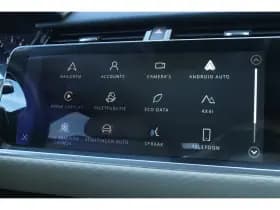 Land Rover Range Rover Velar thumbnail 32