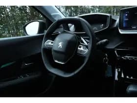 Peugeot 208 thumbnail 25