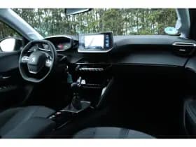 Peugeot 208 thumbnail 4
