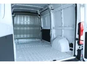 Opel Movano thumbnail 17