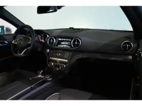 Mercedes-Benz SL-Klasse thumbnail 4