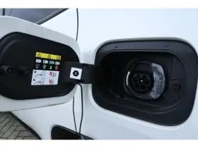 Jeep Compass thumbnail 16