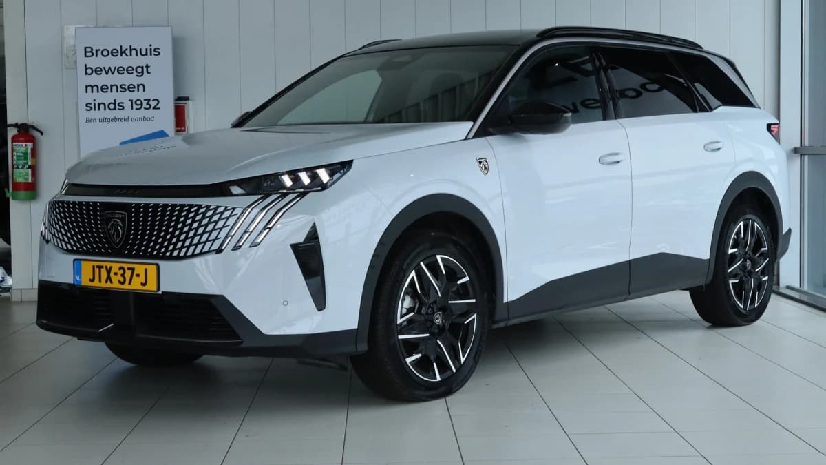 Peugeot 5008 — foto 1