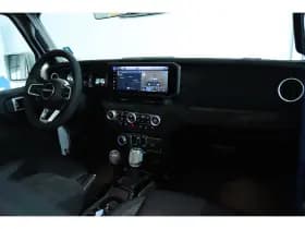 Jeep Wrangler thumbnail 4