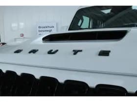 Jeep Wrangler thumbnail 6