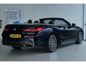 BMW 8-Serie thumbnail 2